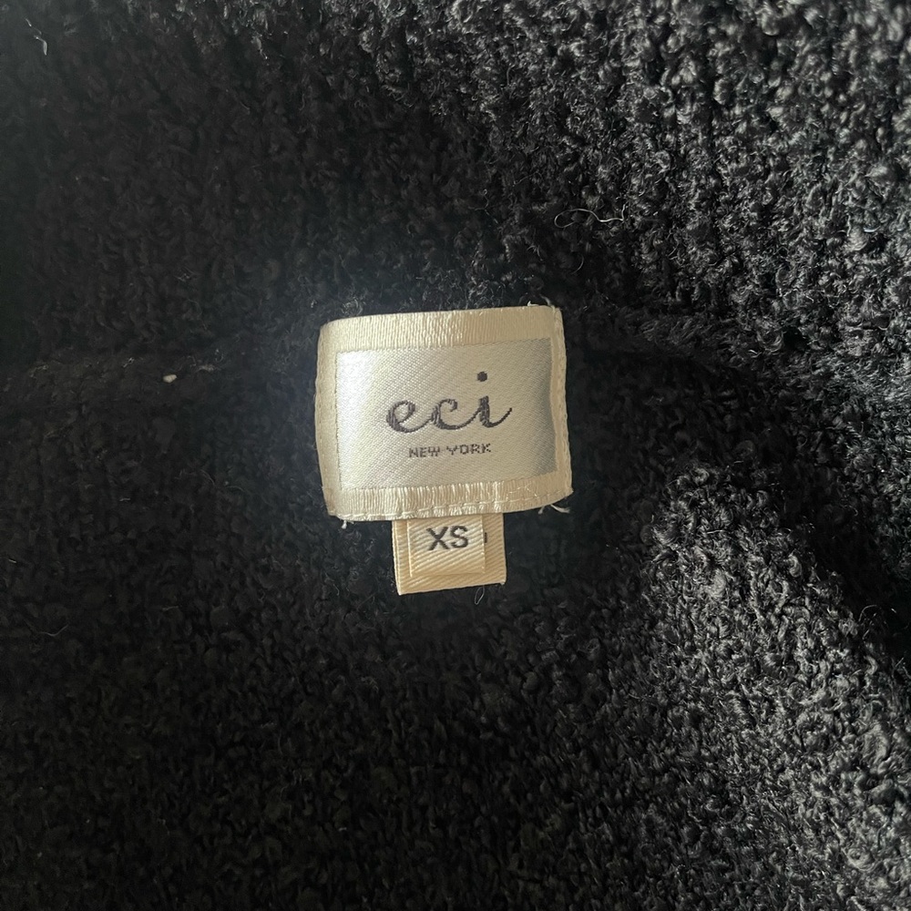 ECI Sweater - Picture 5 of 5